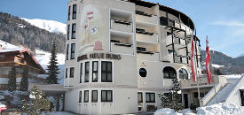 Hotel NEUE BURG