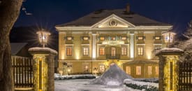 Hotel Schloss LERCHENHOF